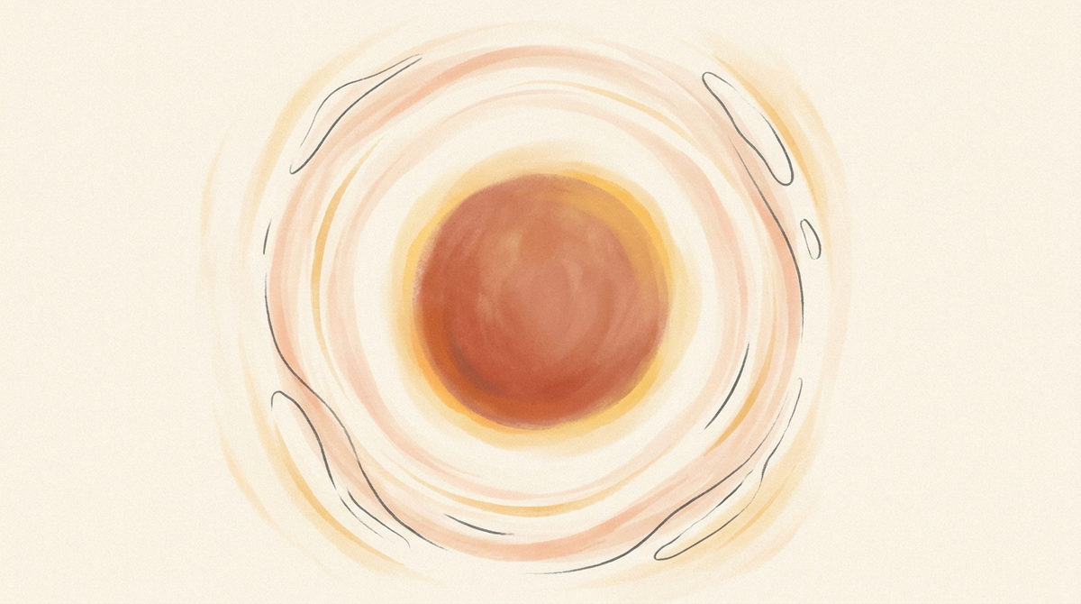 Warm radiant glowing circle with terracotta and saffron concentric energy rings — visual metaphor for the defined Sacral life-force of a Generator